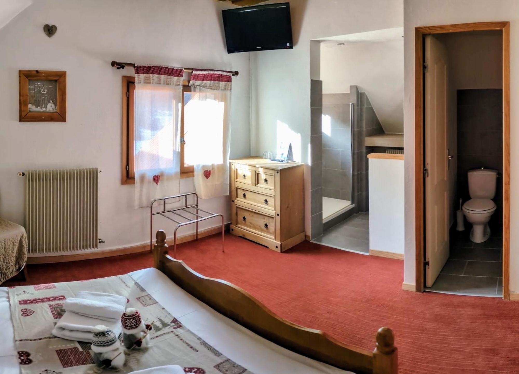 Hotel Le Bataclan Auron Esterno foto